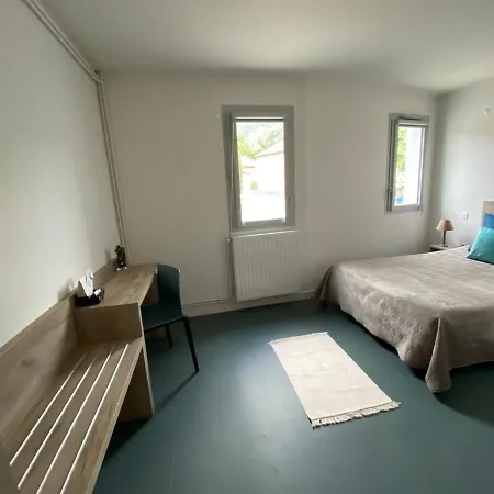 Les Rives Du Salat Hotel 2*