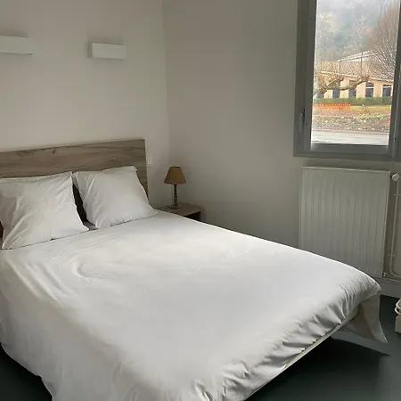 Les Rives Du Salat Seix