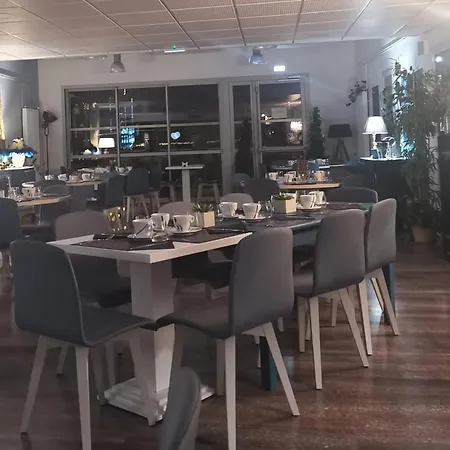 Les Rives Du Salat Seix