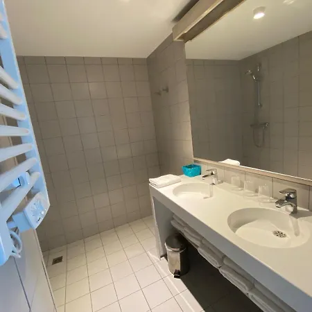 Hotell Les Rives Du Salat Seix