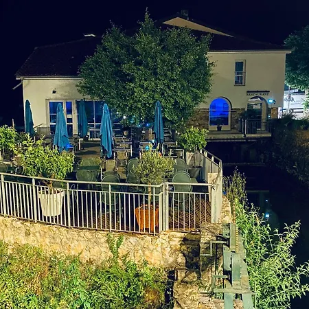 Hotell Les Rives Du Salat Seix