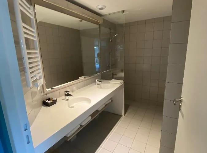 Les Rives Du Salat Hotel 2*